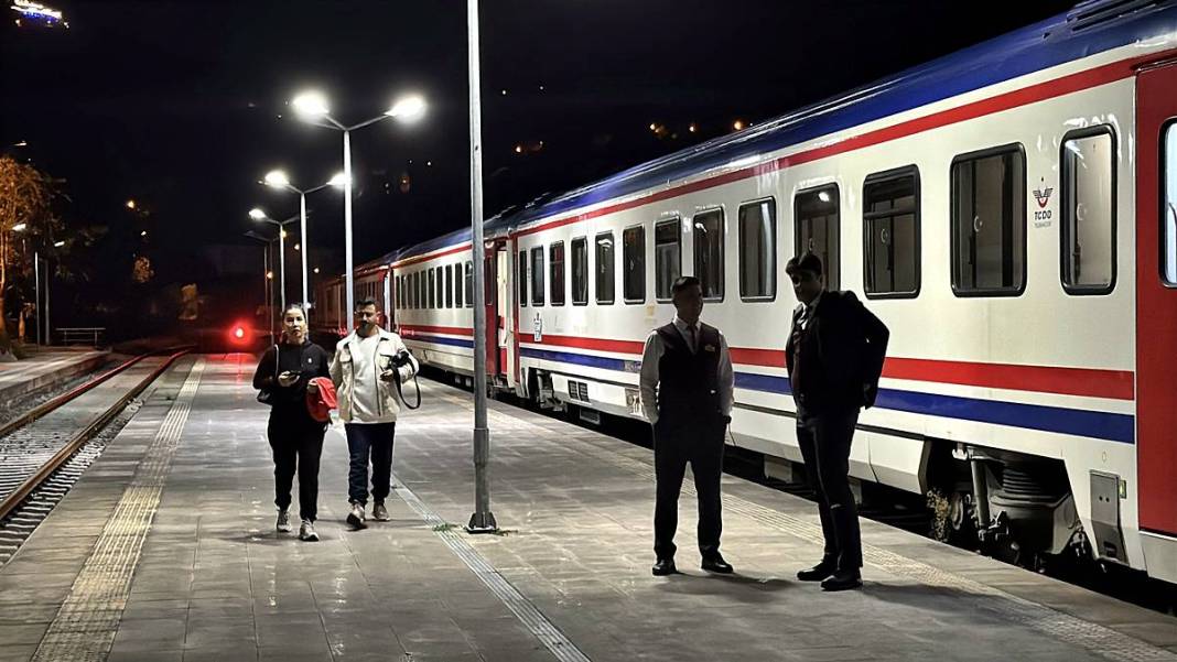 Karadeniz'de doğa şöleni! Turistik Karaelmas Ekspresi yolcularını büyüledi 25